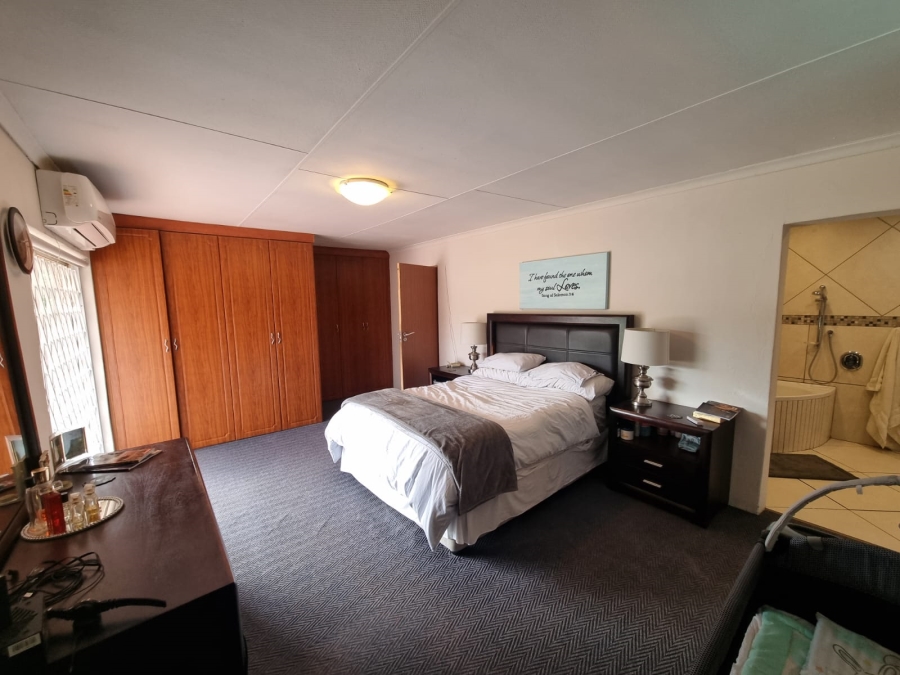 Commercial Property for Sale in Waterkloof A H North West